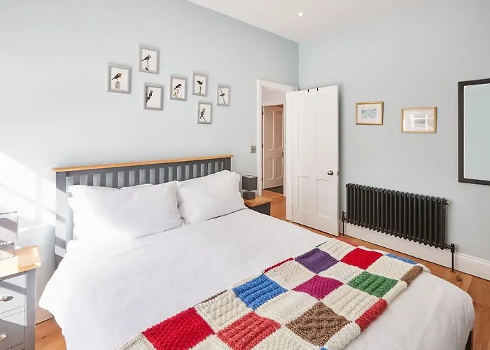 Host & Stay - The Old School House