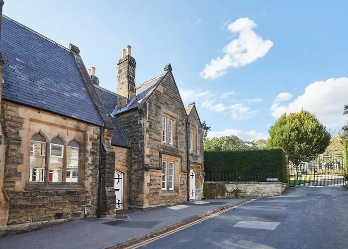 Host & Stay - The Old School House